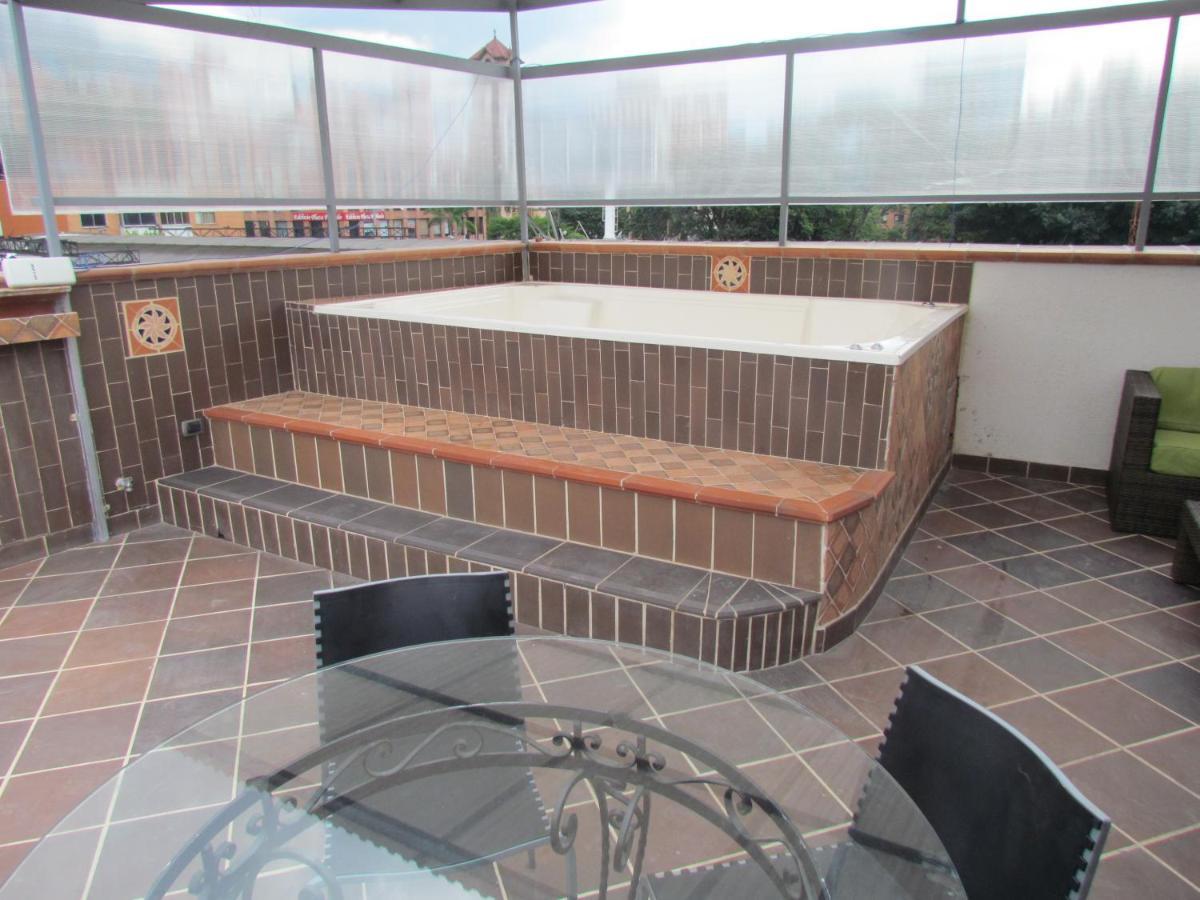 Calle 10 Suites Medellin Luaran gambar